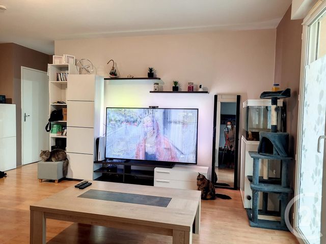 Appartement F2 à louer - 2 pièces - 45.45 m2 - CREPY EN VALOIS - 60 - PICARDIE - Century 21 Vandôme Immobilier