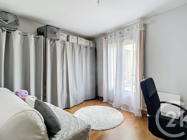 Appartement F4 à vendre - 4 pièces - 97.0 m2 - CREPY EN VALOIS - 60 - PICARDIE - Century 21 Vandôme Immobilier