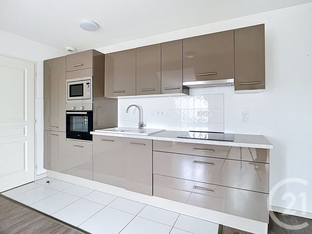 Appartement F2 à vendre - 2 pièces - 30.0 m2 - CREPY EN VALOIS - 60 - PICARDIE - Century 21 Vandôme Immobilier