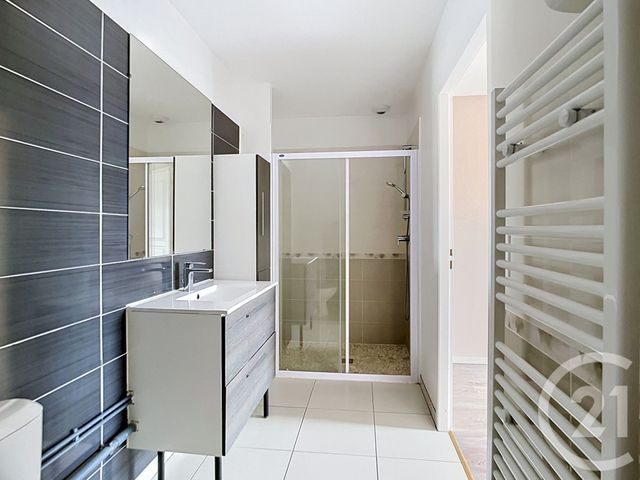 Appartement F2 à vendre - 2 pièces - 30.0 m2 - CREPY EN VALOIS - 60 - PICARDIE - Century 21 Vandôme Immobilier