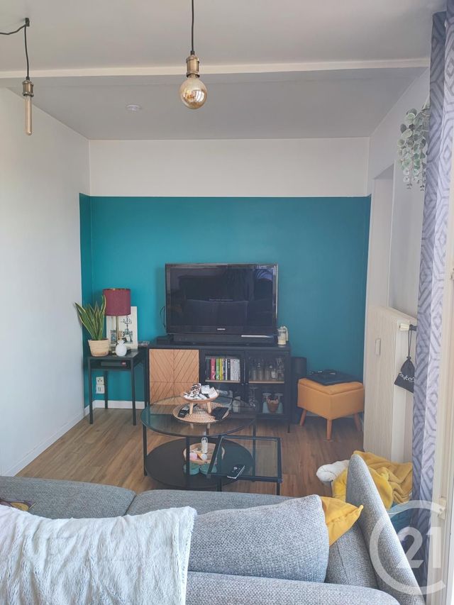 Appartement Studio à vendre - 1 pièce - 25.63 m2 - CREPY EN VALOIS - 60 - PICARDIE - Century 21 Vandôme Immobilier