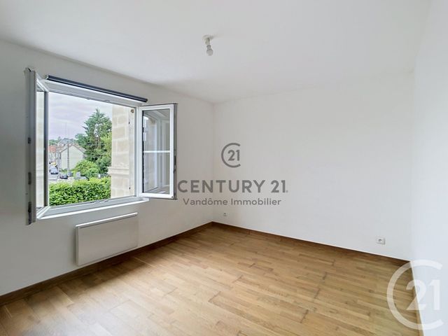 Appartement F3 à louer - 3 pièces - 60.0 m2 - VAUMOISE - 60 - PICARDIE - Century 21 Vandôme Immobilier