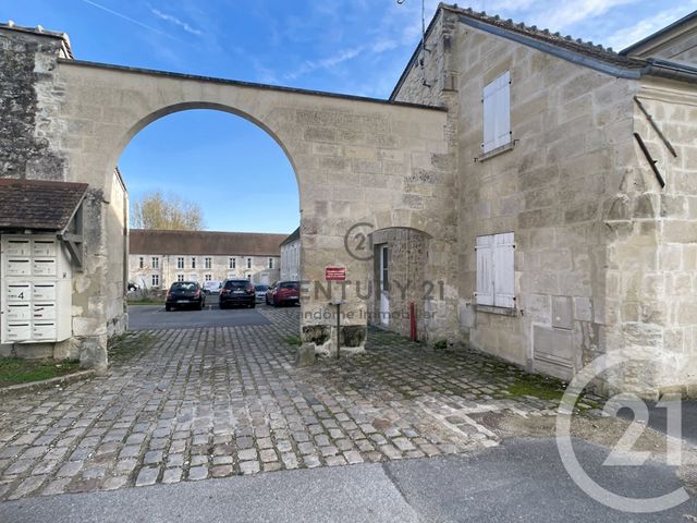 Appartement F3 à louer - 3 pièces - 60.0 m2 - VAUMOISE - 60 - PICARDIE - Century 21 Vandôme Immobilier