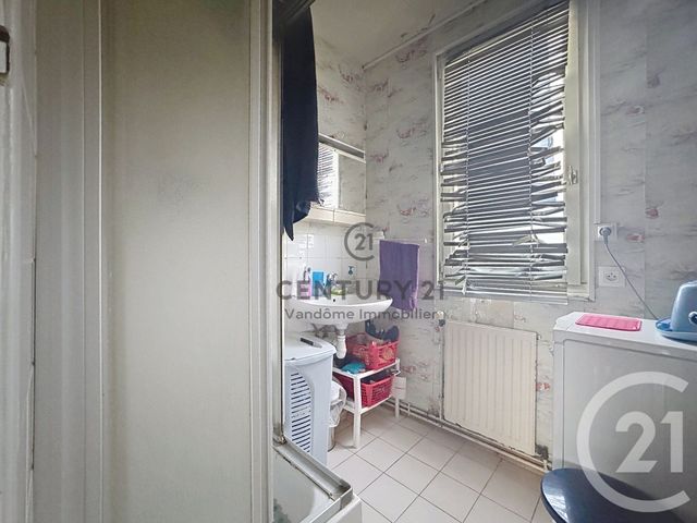 Appartement F3 à vendre - 3 pièces - 53.94 m2 - CREPY EN VALOIS - 60 - PICARDIE - Century 21 Vandôme Immobilier