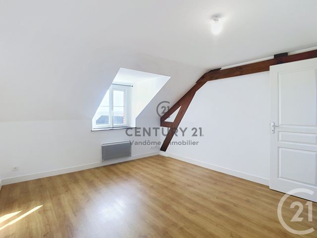 maison à louer - 7 pièces - 157.29 m2 - TRUMILLY - 60 - PICARDIE - Century 21 Vandôme Immobilier