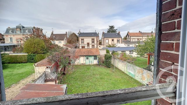 maison à louer - 5 pièces - 110.0 m2 - CREPY EN VALOIS - 60 - PICARDIE - Century 21 Vandôme Immobilier