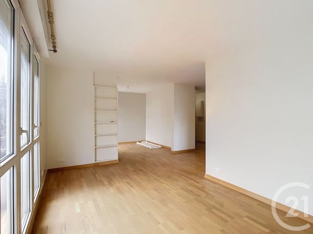 Appartement F5 à louer - 5 pièces - 91.64 m2 - CREPY EN VALOIS - 60 - PICARDIE - Century 21 Vandôme Immobilier