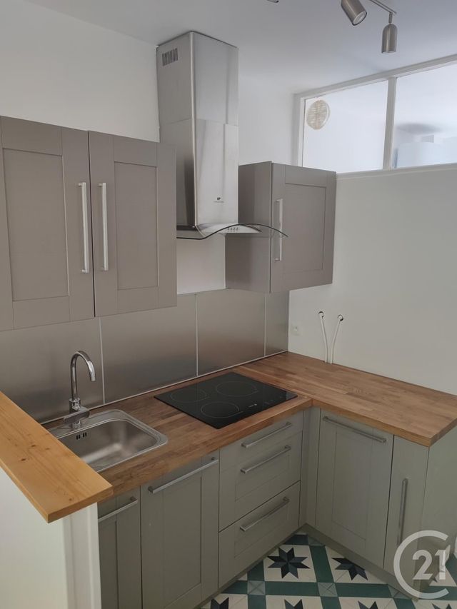 Appartement F2 à louer - 2 pièces - 37.6 m2 - CREPY EN VALOIS - 60 - PICARDIE - Century 21 Vandôme Immobilier