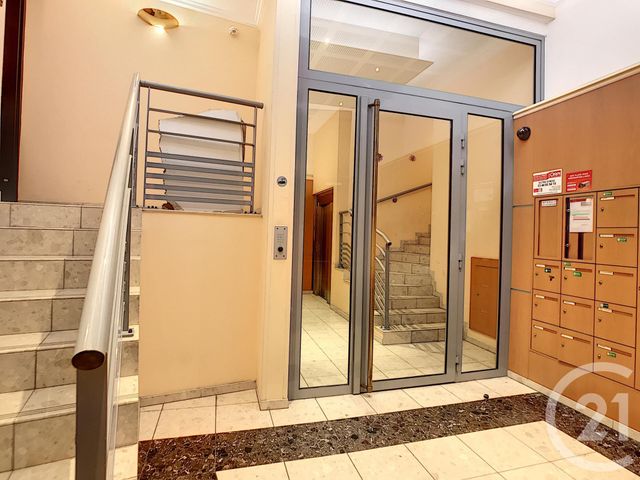 Appartement F3 à louer - 3 pièces - 52.05 m2 - CREPY EN VALOIS - 60 - PICARDIE - Century 21 Vandôme Immobilier