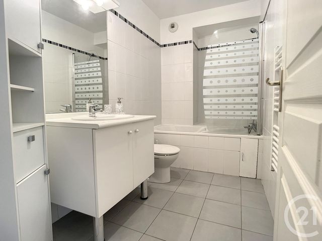 Appartement Studio à louer - 1 pièce - 33.22 m2 - BETHISY ST PIERRE - 60 - PICARDIE - Century 21 Vandôme Immobilier