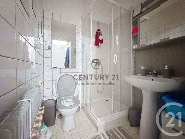 Appartement F1 à vendre - 1 pièce - 28.0 m2 - CREPY EN VALOIS - 60 - PICARDIE - Century 21 Vandôme Immobilier