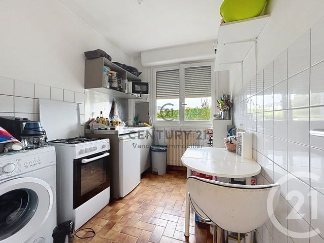 Appartement F1 à vendre - 1 pièce - 28.0 m2 - CREPY EN VALOIS - 60 - PICARDIE - Century 21 Vandôme Immobilier