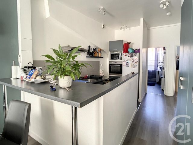 Appartement F3 à louer - 3 pièces - 61.46 m2 - CREPY EN VALOIS - 60 - PICARDIE - Century 21 Vandôme Immobilier