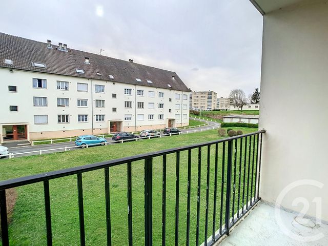 Appartement Studio à vendre - 1 pièce - 28.0 m2 - CREPY EN VALOIS - 60 - PICARDIE - Century 21 Vandôme Immobilier