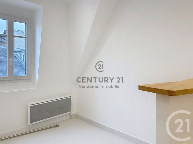 Appartement Studio à louer - 1 pièce - 34.32 m2 - PARIS - 75009 - ILE-DE-FRANCE - Century 21 Vandôme Immobilier