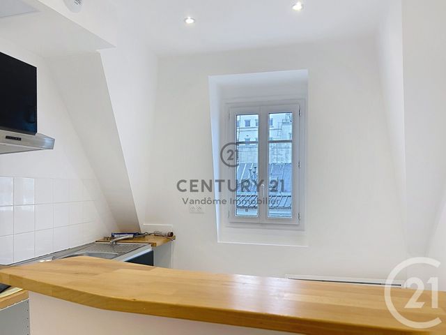 Appartement Studio à louer - 1 pièce - 34.32 m2 - PARIS - 75009 - ILE-DE-FRANCE - Century 21 Vandôme Immobilier