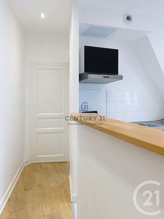 Appartement Studio à louer - 1 pièce - 34.32 m2 - PARIS - 75009 - ILE-DE-FRANCE - Century 21 Vandôme Immobilier