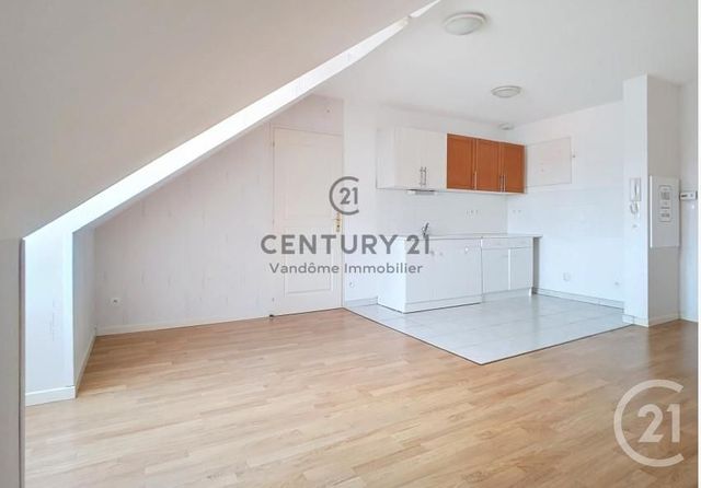 Appartement F2 à louer - 2 pièces - 36.26 m2 - CREPY EN VALOIS - 60 - PICARDIE - Century 21 Vandôme Immobilier
