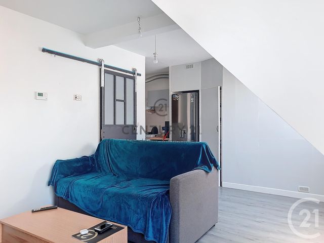 Appartement F1 à louer - 1 pièce - 26.52 m2 - LE PLESSIS BELLEVILLE - 60 - PICARDIE - Century 21 Vandôme Immobilier