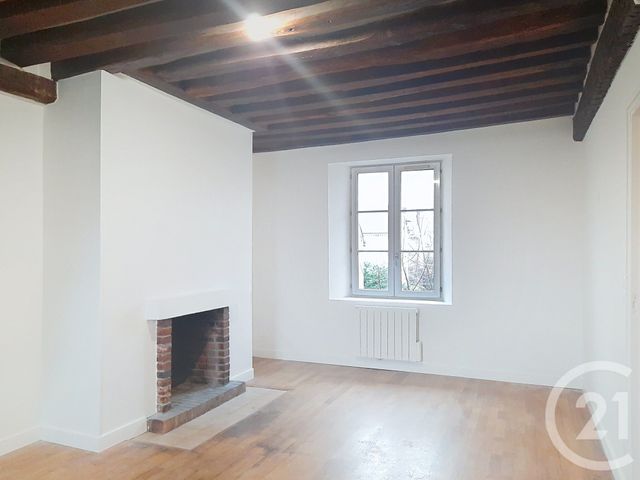 Appartement F3 à louer - 3 pièces - 64.74 m2 - CREPY EN VALOIS - 60 - PICARDIE - Century 21 Vandôme Immobilier