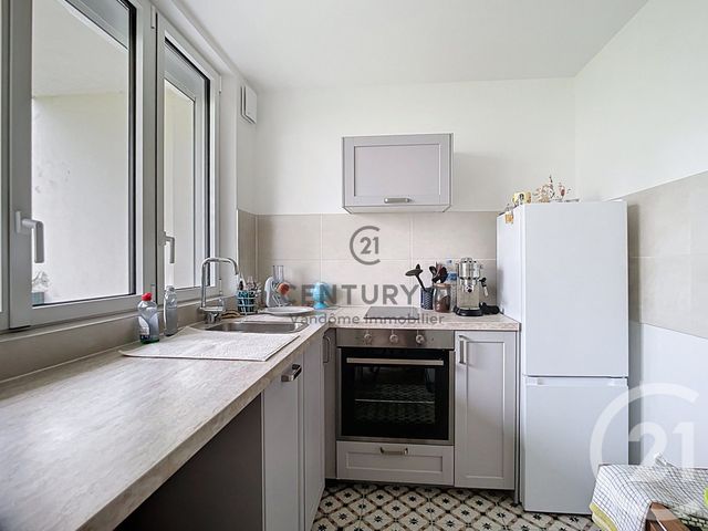 Appartement Studio à louer - 1 pièce - 28.2 m2 - CREPY EN VALOIS - 60 - PICARDIE - Century 21 Vandôme Immobilier