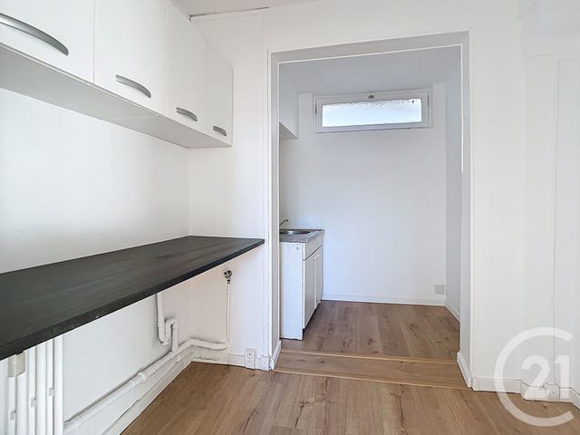 Appartement F2 à vendre - 2 pièces - 40.0 m2 - CREPY EN VALOIS - 60 - PICARDIE - Century 21 Vandôme Immobilier