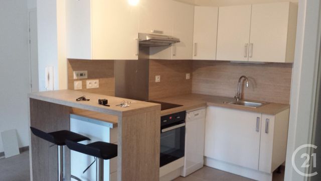 Appartement F2 à louer - 2 pièces - 38.44 m2 - CREPY EN VALOIS - 60 - PICARDIE - Century 21 Vandôme Immobilier