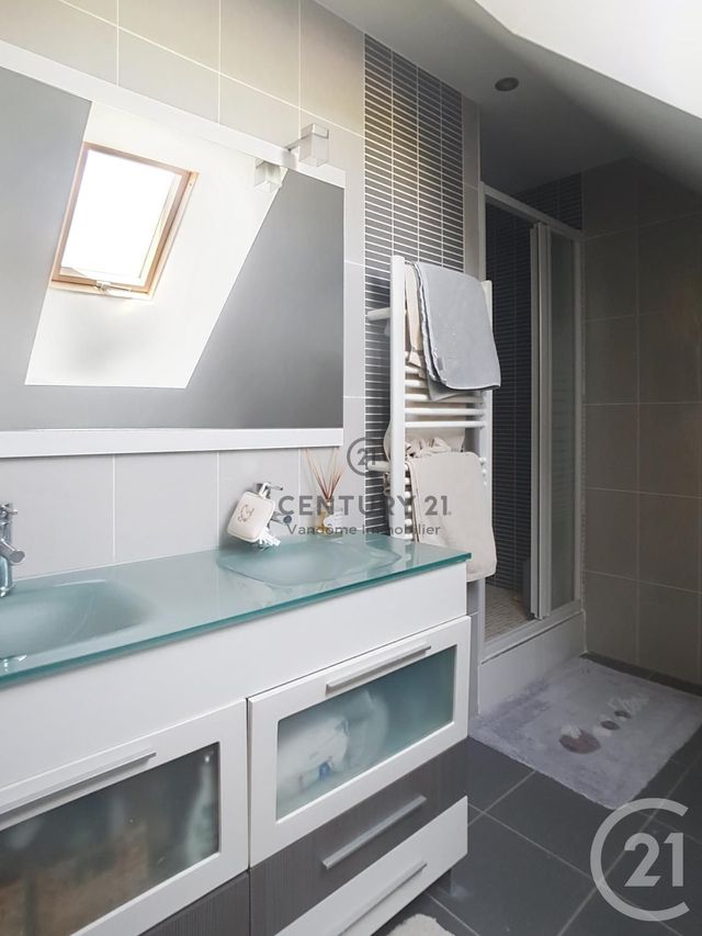 maison à vendre - 7 pièces - 176.0 m2 - CREPY EN VALOIS - 60 - PICARDIE - Century 21 Vandôme Immobilier