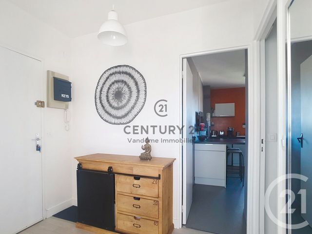 Appartement F3 à vendre - 3 pièces - 62.0 m2 - CREPY EN VALOIS - 60 - PICARDIE - Century 21 Vandôme Immobilier